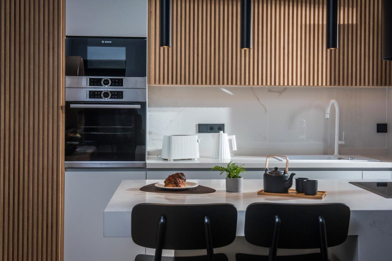 Relaxo Collection Luxury Suites In The Heart Of Heraklion Extérieur photo